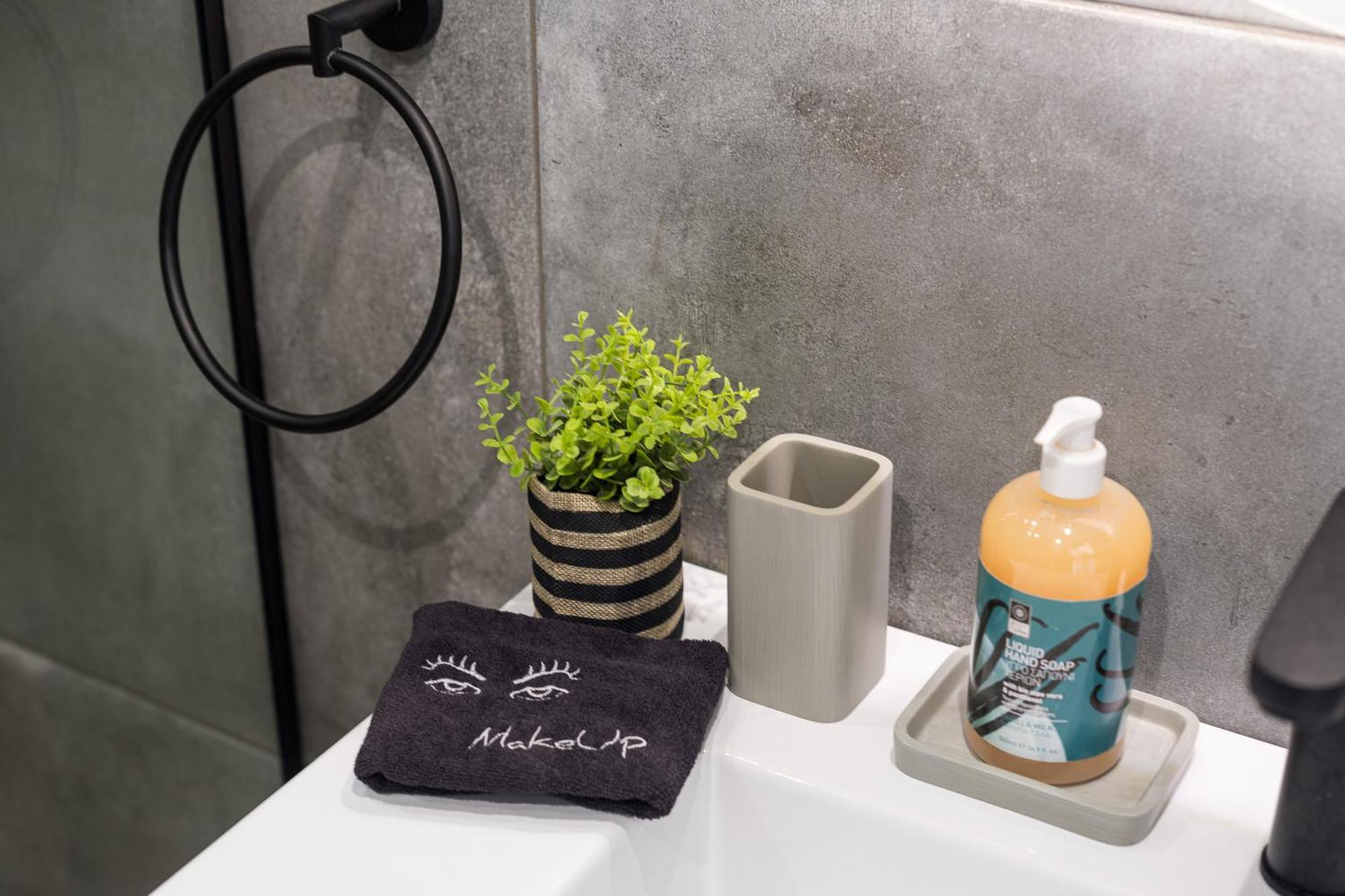 Aeolis Suites Ateny Zewnętrze zdjęcie